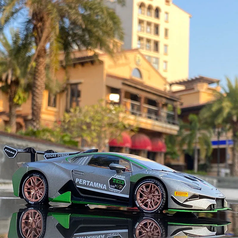 Lamborghini Huracan ST EVO 1:32
