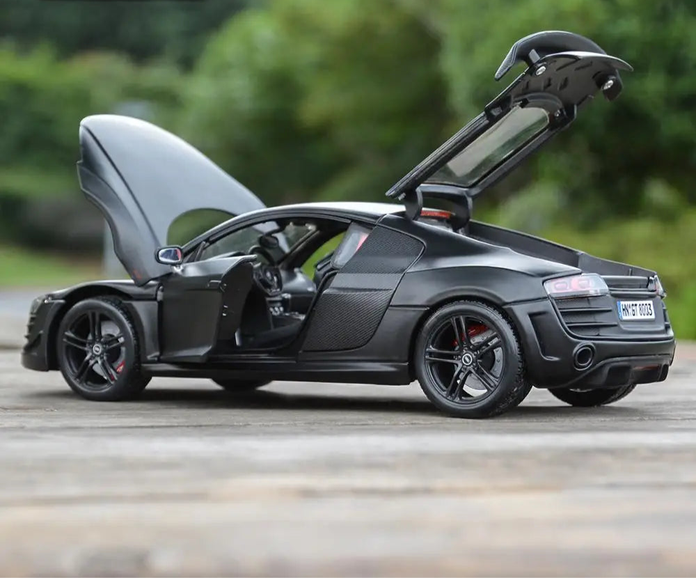 Audi R8 GT 1:18