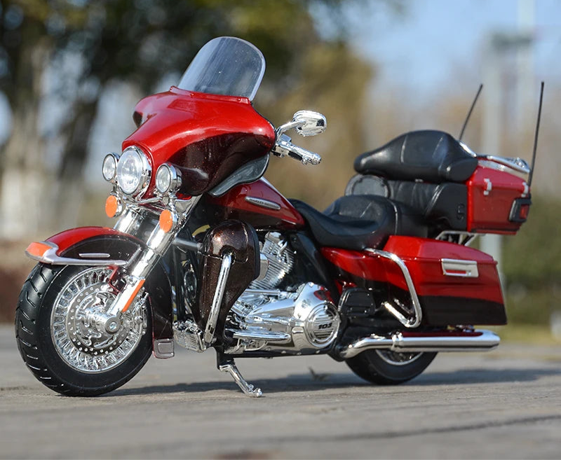 Harley-Davidson Electra Glide Ultra Limited 1:12