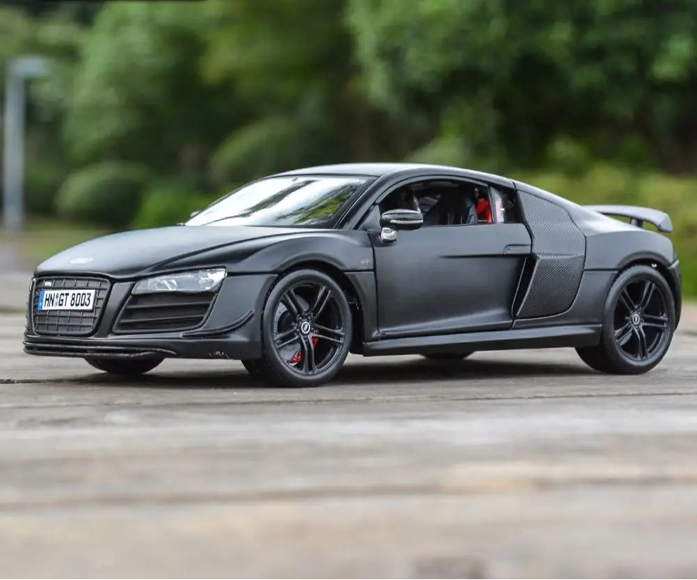 Audi R8 GT 1:18
