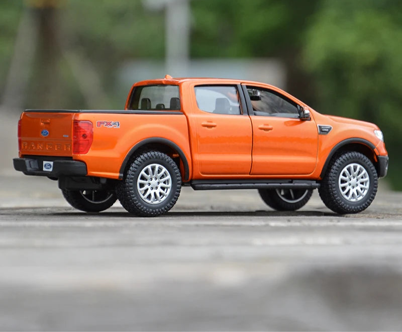 Ford Ranger 1:27