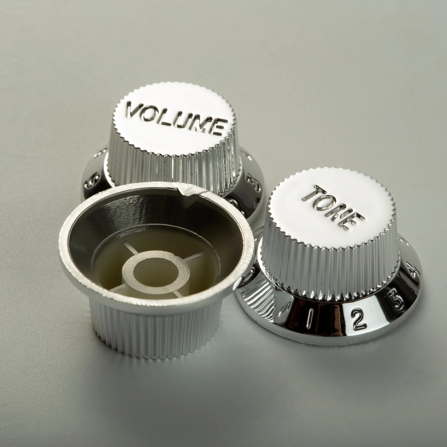 Knobs Prateados