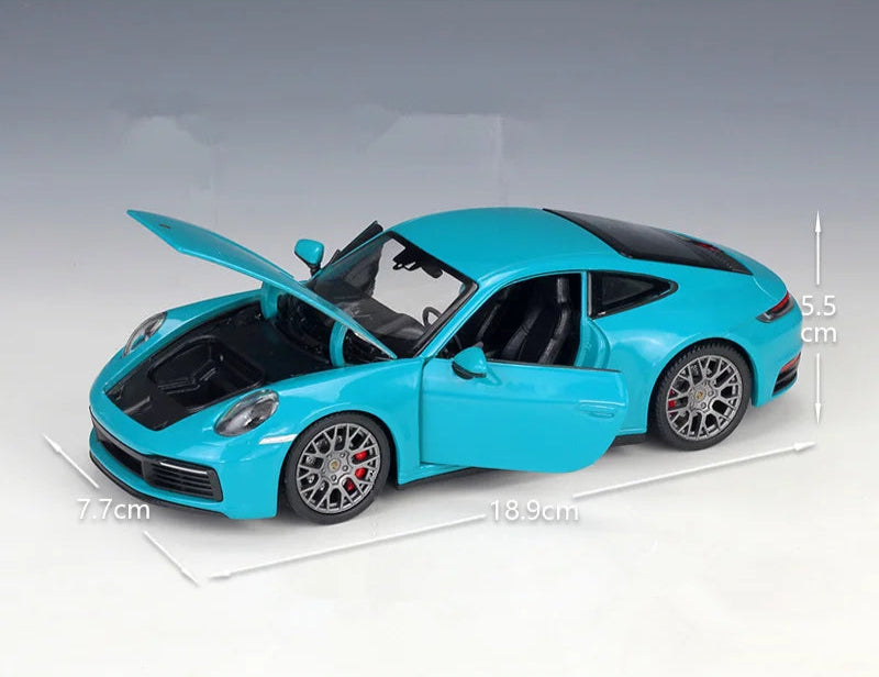 Porsche 911 Carrera 4S 1:24