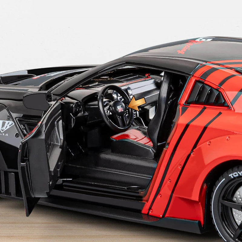 Nissan GT-R LBWK 1:24