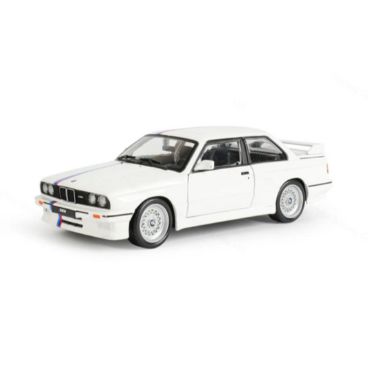 BMW M3 (E30) 1:24