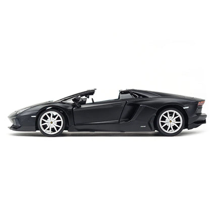 Lamborghini Aventador Roadster 1:24
