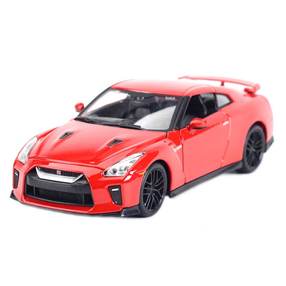 Nissan GT-R 1:24