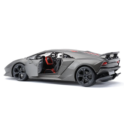 Lamborghini Sesto Elemento 1:24