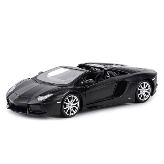 Lamborghini Aventador Roadster 1:24