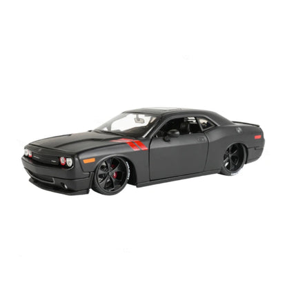 Dodge Challenger 1:24