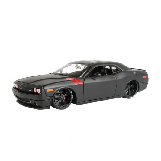 Dodge Challenger 1:24