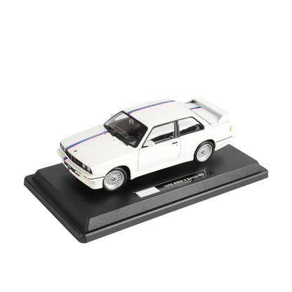 BMW M3 (E30) 1:24