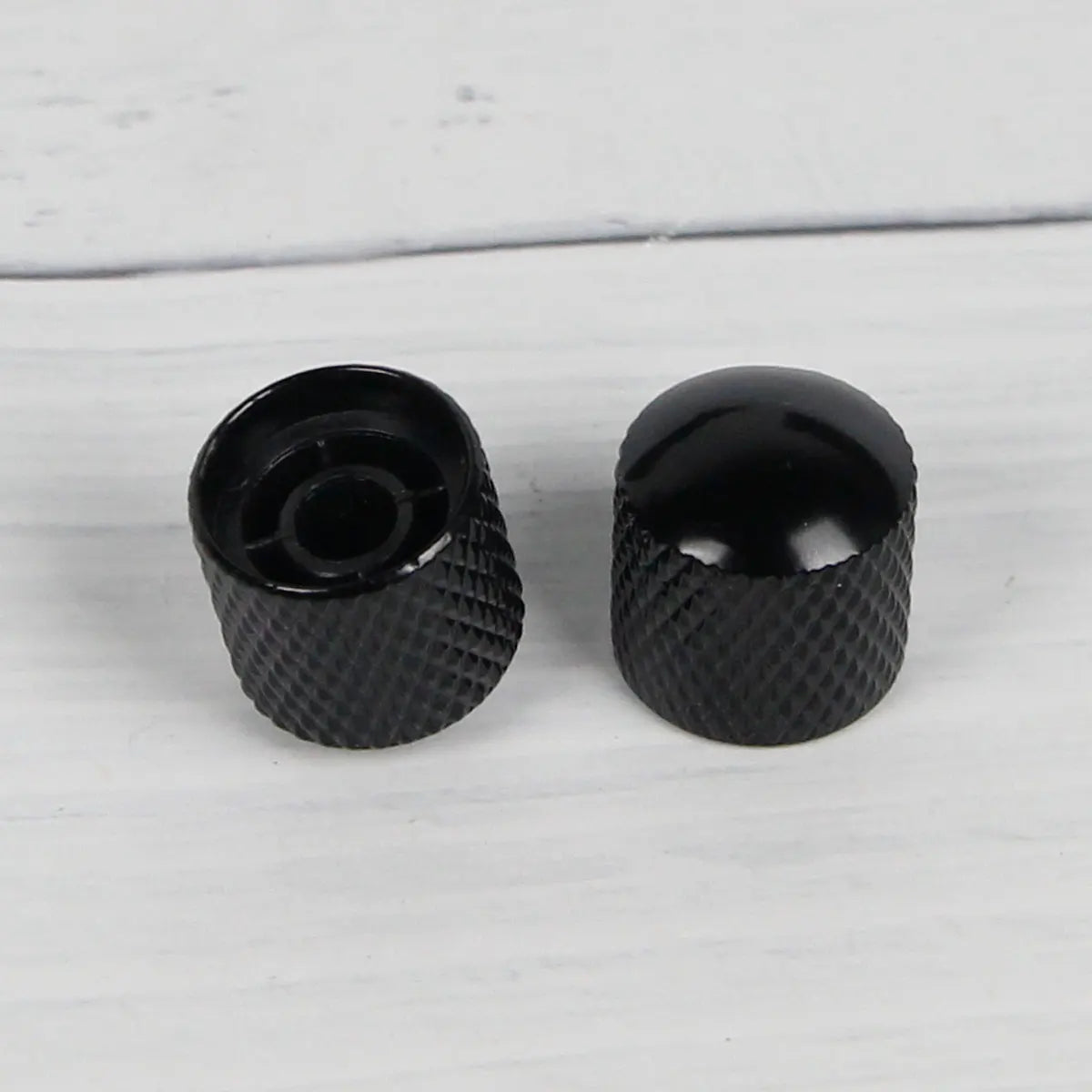 Knobs Preto